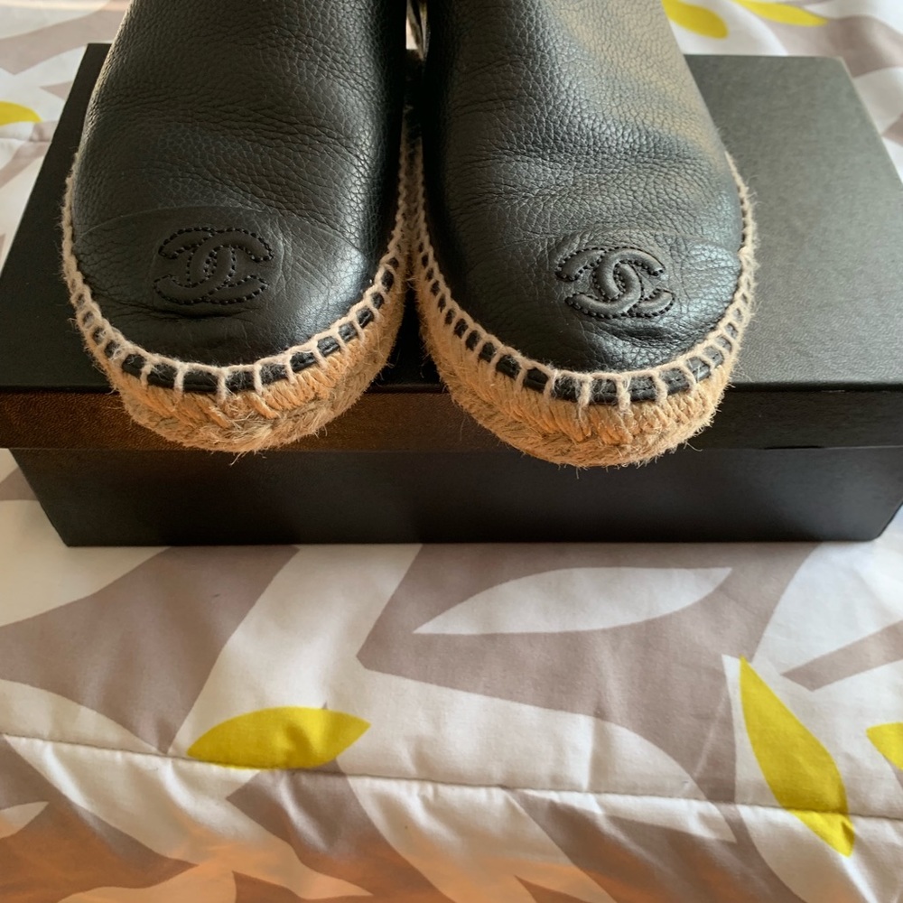 Authentic Chanel Espadrille